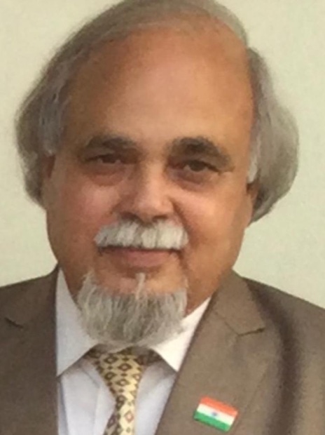 Portrait of Dr. Satyen Yadav, Founder & Promoter